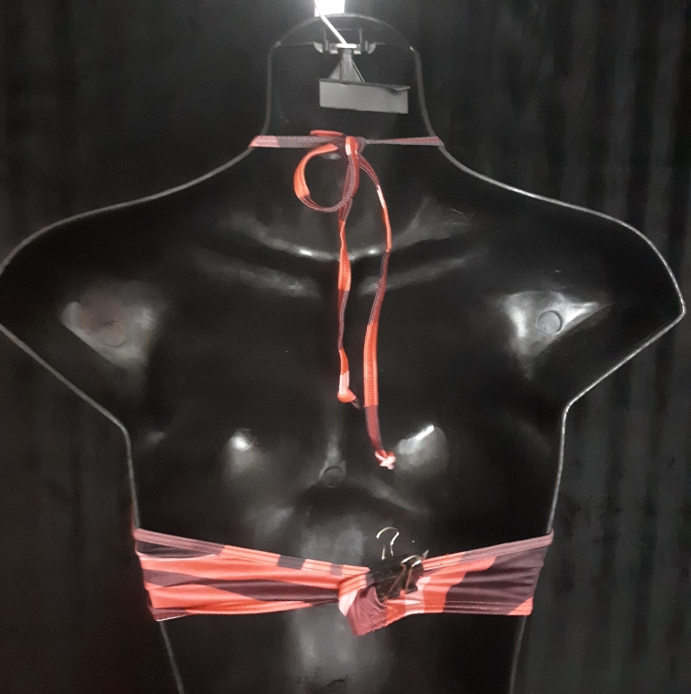 SWIMWEAR - Picture 3 of 4